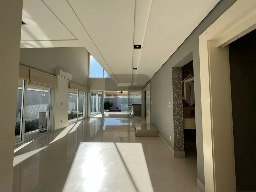 Foto 7 de Casa de Condomínio com 3 quartos à venda, 280m2 em Swiss Park, Campinas - SP