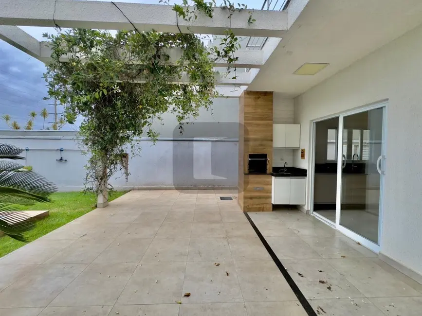 Foto 3 de Casa de Condomínio com 3 quartos à venda, 180m2 em Swiss Park, Campinas - SP