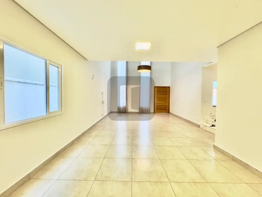 Foto 6 de Casa de Condomínio com 3 quartos à venda, 180m2 em Swiss Park, Campinas - SP