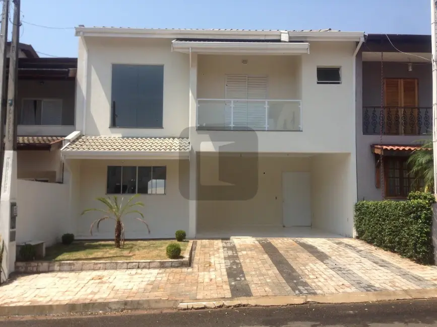 Casa de Condomínio com 3 quartos à venda, 236m2 em Chácaras Alpina, Valinhos - SP - imagem 2 Foto 2 de Casa de Condomínio com 3 quartos à venda, 236m2 em Chácaras Alpina, Valinhos - SP