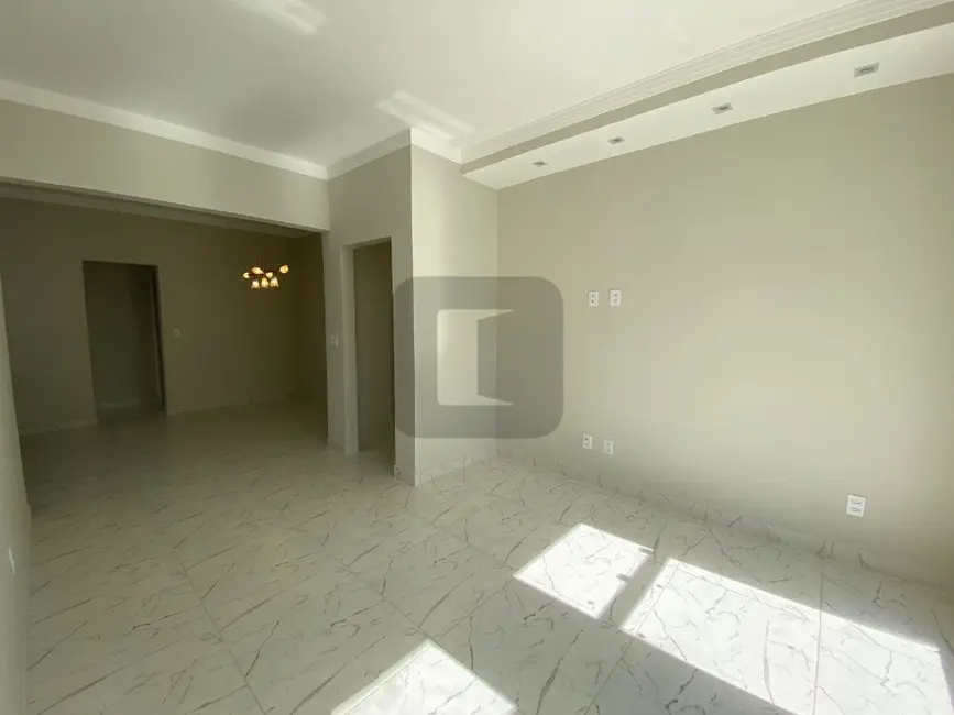 Casa com 4 quartos à venda, 190m2 em Jardim do Trevo, Campinas - SP - imagem 4 Foto 4 de Casa com 4 quartos à venda, 190m2 em Jardim do Trevo, Campinas - SP
