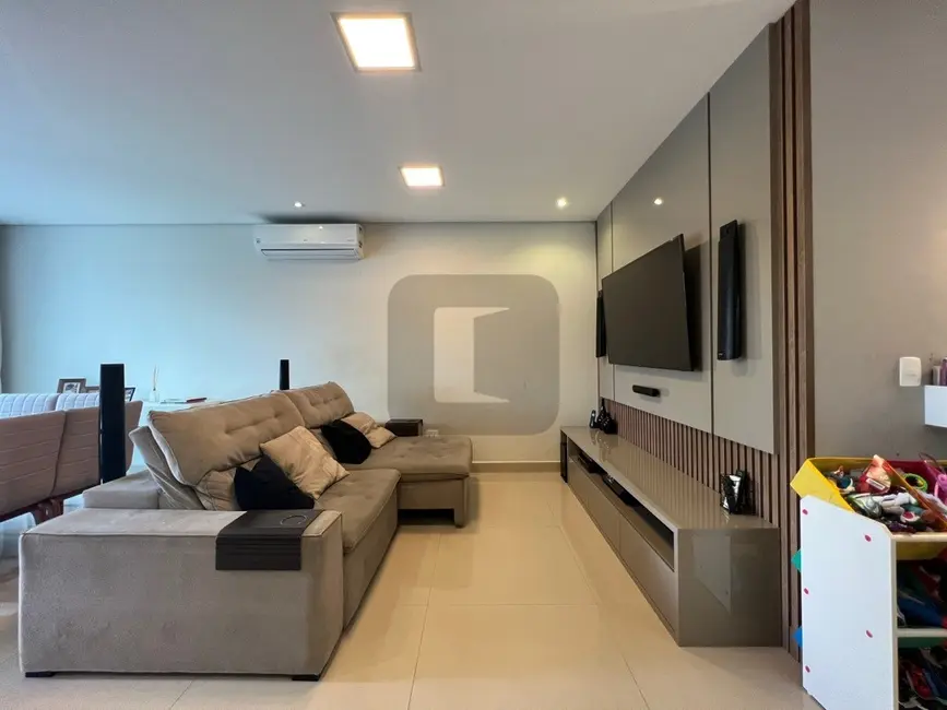 Foto 4 de Casa de Condomínio com 4 quartos à venda e para alugar, 200m2 em Swiss Park, Campinas - SP