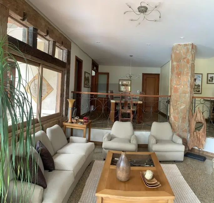 Casa de Condomínio com 4 quartos à venda, 650m2 em Condomínio Residencial Santa Helena, Braganca Paulista - SP - imagem 5 Foto 5 de Casa de Condomínio com 4 quartos à venda, 650m2 em Condomínio Residencial Santa Helena, Braganca Paulista - SP