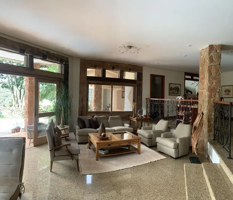 Casa de Condomínio com 4 quartos à venda, 650m2 em Condomínio Residencial Santa Helena, Braganca Paulista - SP - imagem 3 Foto 3 de Casa de Condomínio com 4 quartos à venda, 650m2 em Condomínio Residencial Santa Helena, Braganca Paulista - SP