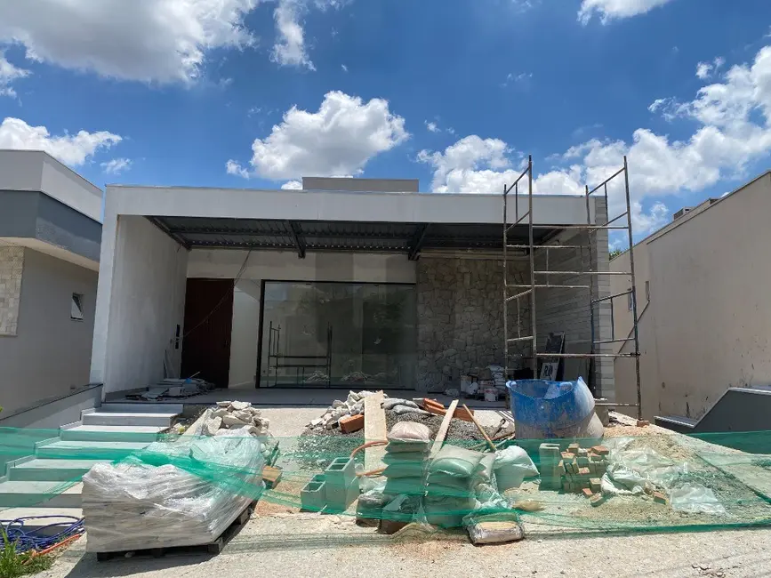 Foto 2 de Casa de Condomínio com 3 quartos à venda, 320m2 em Swiss Park, Campinas - SP