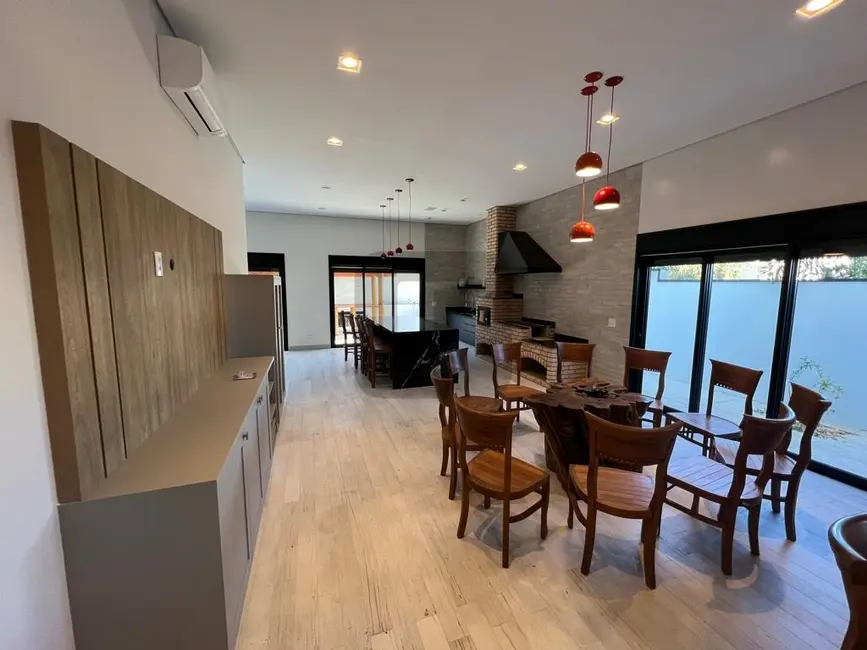 Casa de Condomínio com 4 quartos à venda, 360m2 em Swiss Park, Campinas - SP - imagem 8 Foto 8 de Casa de Condomínio com 4 quartos à venda, 360m2 em Swiss Park, Campinas - SP