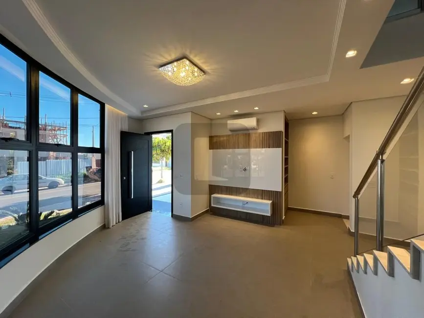 Casa de Condomínio com 4 quartos à venda, 360m2 em Swiss Park, Campinas - SP - imagem 3 Foto 3 de Casa de Condomínio com 4 quartos à venda, 360m2 em Swiss Park, Campinas - SP