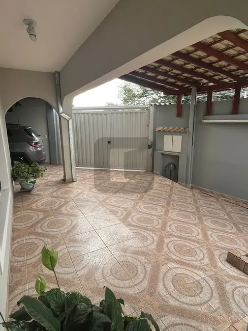 Casa com 4 quartos à venda, 323m2 em Jardim Nova Mercedes, Campinas - SP - imagem 4 Foto 4 de Casa com 4 quartos à venda, 323m2 em Jardim Nova Mercedes, Campinas - SP
