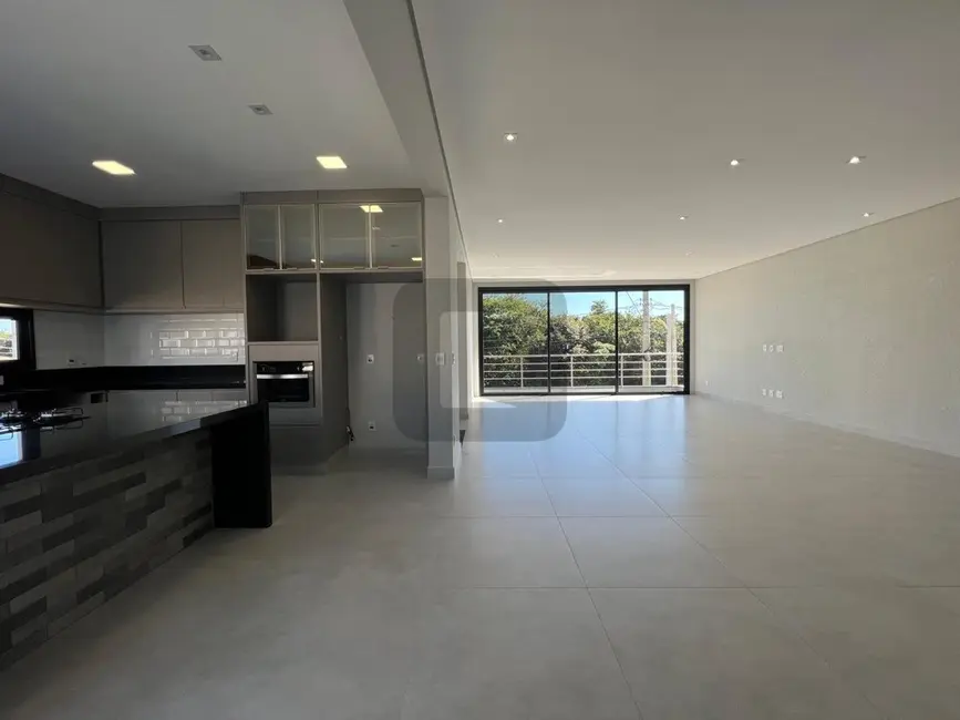Casa de Condomínio com 4 quartos à venda, 290m2 em Swiss Park, Campinas - SP - imagem 6 Foto 6 de Casa de Condomínio com 4 quartos à venda, 290m2 em Swiss Park, Campinas - SP