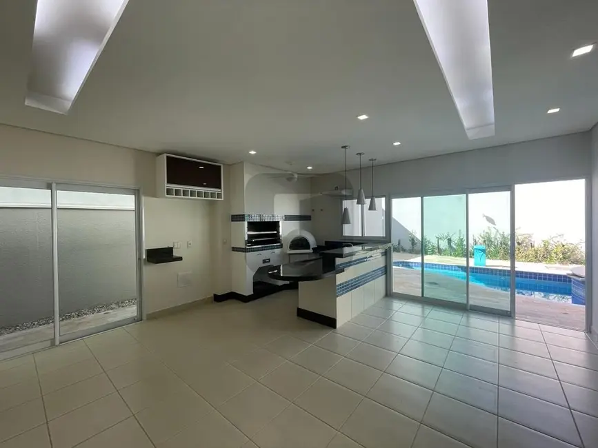 Foto 5 de Casa de Condomínio com 4 quartos à venda, 300m2 em Swiss Park, Campinas - SP