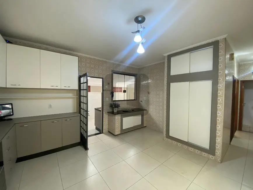 Casa com 4 quartos à venda, 123m2 em Jardim Dom Nery, Campinas - SP - imagem 8 Foto 8 de Casa com 4 quartos à venda, 123m2 em Jardim Dom Nery, Campinas - SP