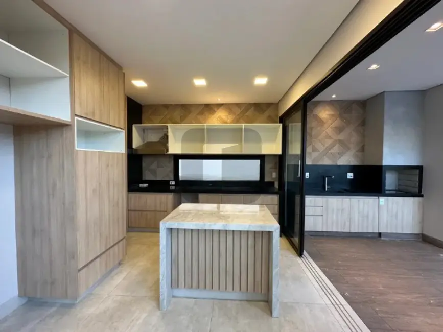 Casa de Condomínio com 4 quartos à venda, 225m2 em Parque Brasil 500, Paulinia - SP - imagem 4 Foto 4 de Casa de Condomínio com 4 quartos à venda, 225m2 em Parque Brasil 500, Paulinia - SP