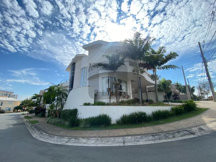 Foto 2 de Casa de Condomínio com 4 quartos à venda, 342m2 em Swiss Park, Campinas - SP