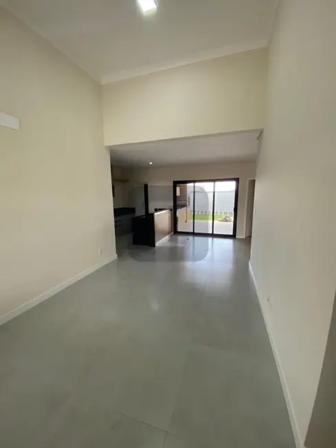 Foto 3 de Casa de Condomínio com 3 quartos à venda, 140m2 em Parque Brasil 500, Paulinia - SP