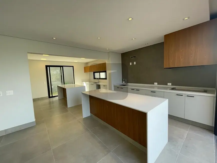 Casa de Condomínio com 4 quartos à venda, 357m2 em Alphaville Dom Pedro, Campinas - SP - imagem 4 Foto 4 de Casa de Condomínio com 4 quartos à venda, 357m2 em Alphaville Dom Pedro, Campinas - SP