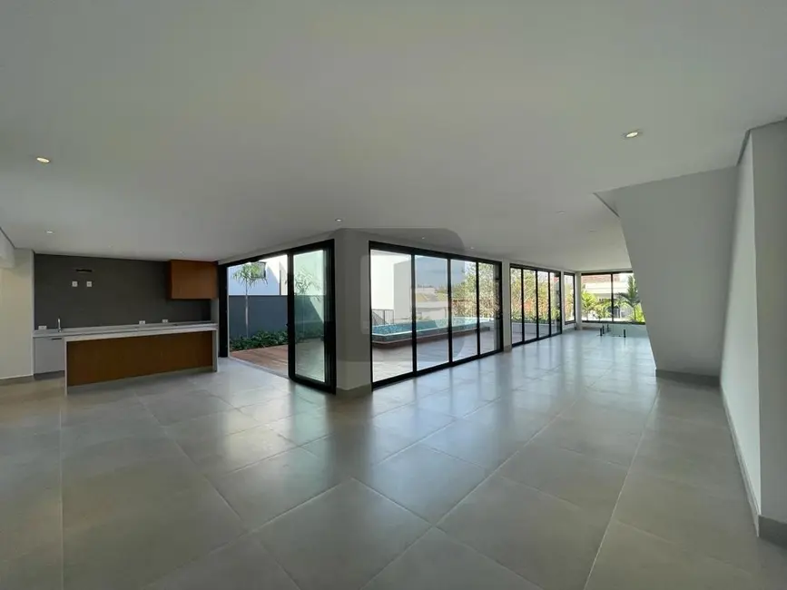 Casa de Condomínio com 4 quartos à venda, 357m2 em Alphaville Dom Pedro, Campinas - SP - imagem 3 Foto 3 de Casa de Condomínio com 4 quartos à venda, 357m2 em Alphaville Dom Pedro, Campinas - SP