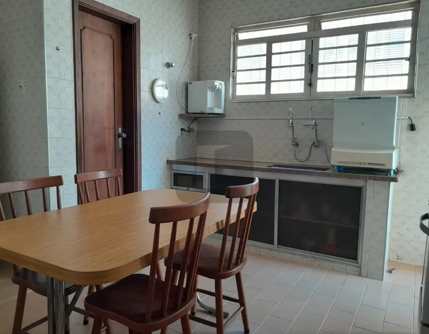 Foto 9 de Casa com 3 quartos à venda, 225m2 em Vila Nogueira, Campinas - SP