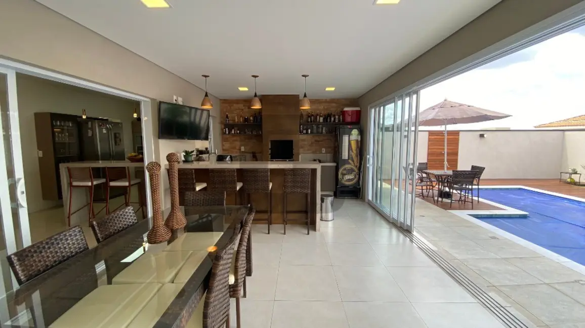 Foto 9 de Casa de Condomínio com 3 quartos à venda, 282m2 em Swiss Park, Campinas - SP