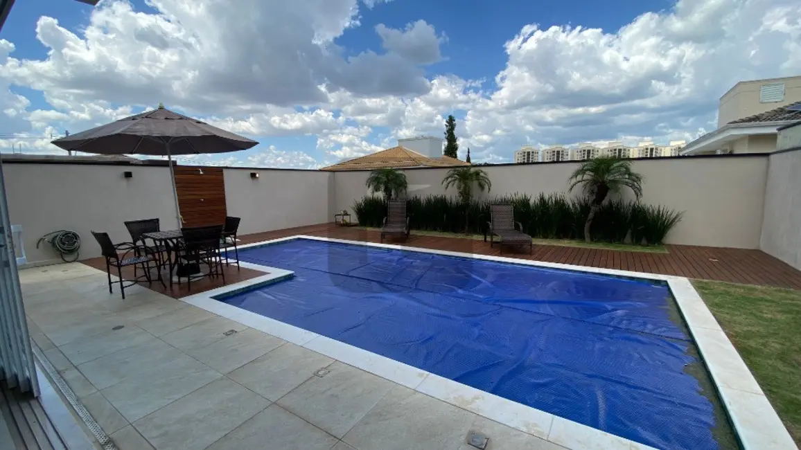 Foto 3 de Casa de Condomínio com 3 quartos à venda, 282m2 em Swiss Park, Campinas - SP