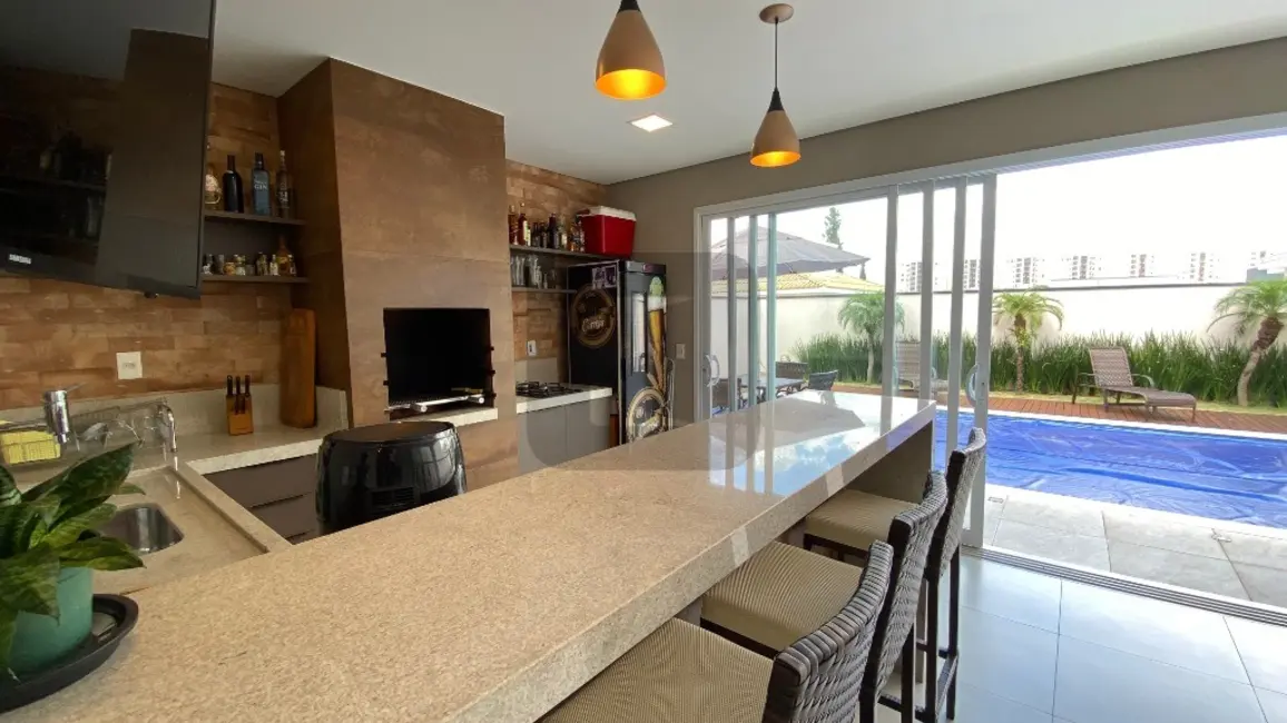 Foto 5 de Casa de Condomínio com 3 quartos à venda, 282m2 em Swiss Park, Campinas - SP