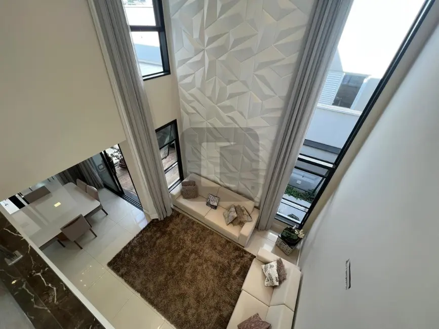 Foto 6 de Casa com 4 quartos à venda, 300m2 em Swiss Park, Campinas - SP