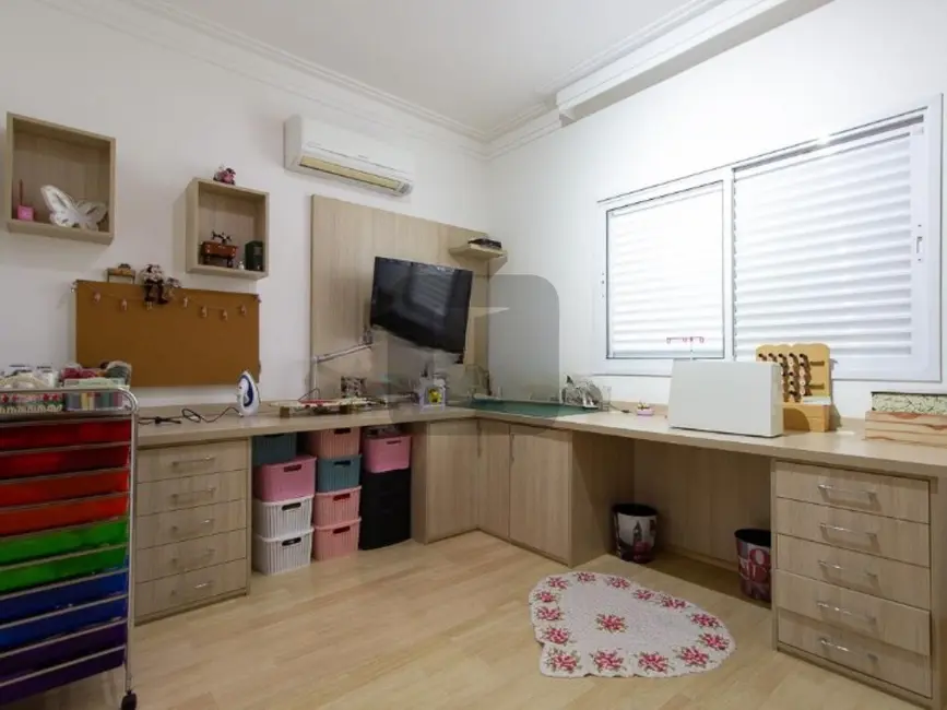 Foto 8 de Casa de Condomínio com 4 quartos à venda, 310m2 em Swiss Park, Campinas - SP