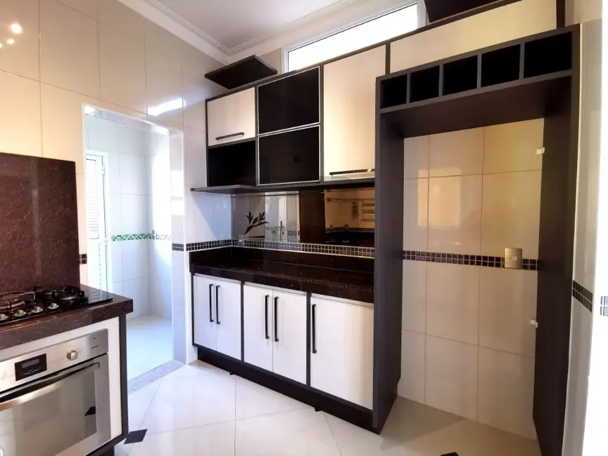 Foto 3 de Casa com 3 quartos à venda, 184m2 em Loteamento Alphaville Campinas, Campinas - SP