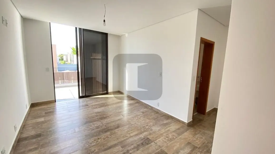 Foto 8 de Casa de Condomínio com 4 quartos para alugar, 374m2 em Swiss Park, Campinas - SP