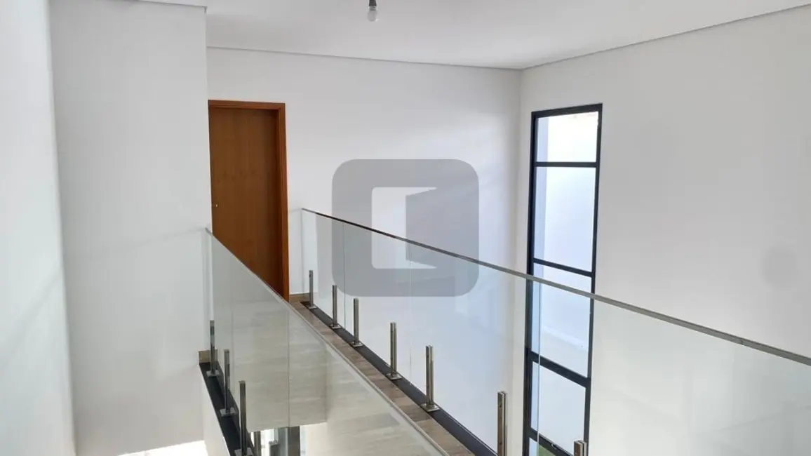 Foto 6 de Casa de Condomínio com 4 quartos para alugar, 374m2 em Swiss Park, Campinas - SP