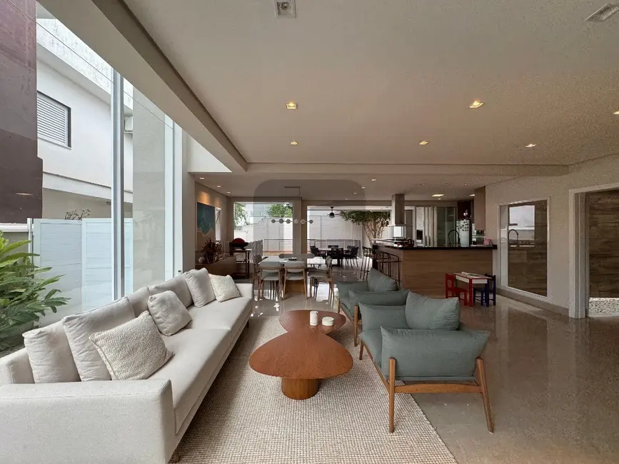 Foto 9 de Casa de Condomínio com 4 quartos à venda, 303m2 em Swiss Park, Campinas - SP