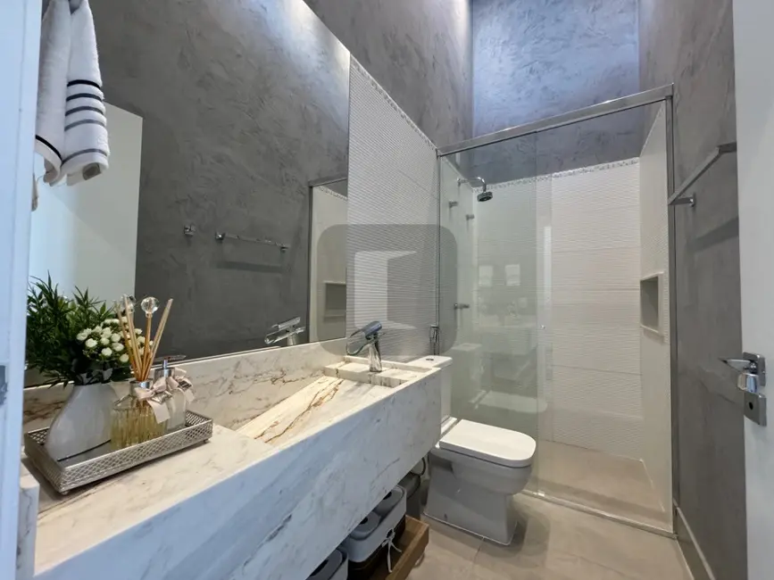 Casa de Condomínio com 3 quartos à venda, 215m2 em Swiss Park, Campinas - SP - imagem 5 Foto 5 de Casa de Condomínio com 3 quartos à venda, 215m2 em Swiss Park, Campinas - SP