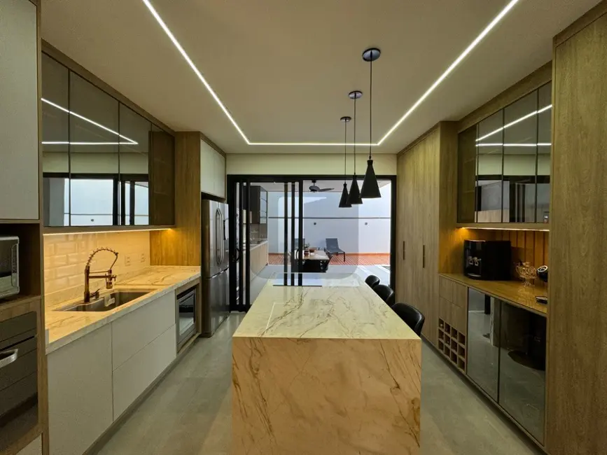 Casa de Condomínio com 3 quartos à venda, 215m2 em Swiss Park, Campinas - SP - imagem 8 Foto 8 de Casa de Condomínio com 3 quartos à venda, 215m2 em Swiss Park, Campinas - SP