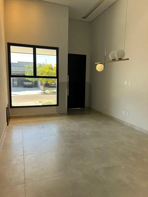 Casa de Condomínio com 3 quartos à venda, 140m2 em São Bento, Paulinia - SP - imagem 4 Foto 4 de Casa de Condomínio com 3 quartos à venda, 140m2 em São Bento, Paulinia - SP