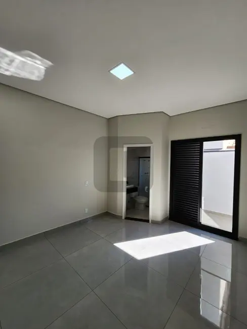 Foto 9 de Casa de Condomínio com 3 quartos à venda, 165m2 em Parque Brasil 500, Paulinia - SP