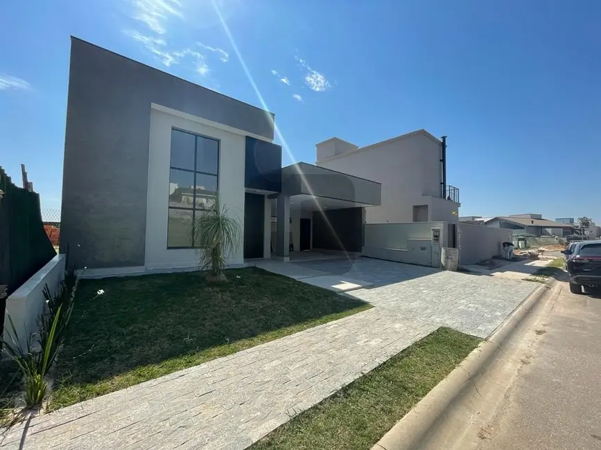 Foto 3 de Casa de Condomínio com 3 quartos à venda, 180m2 em Roncáglia, Valinhos - SP