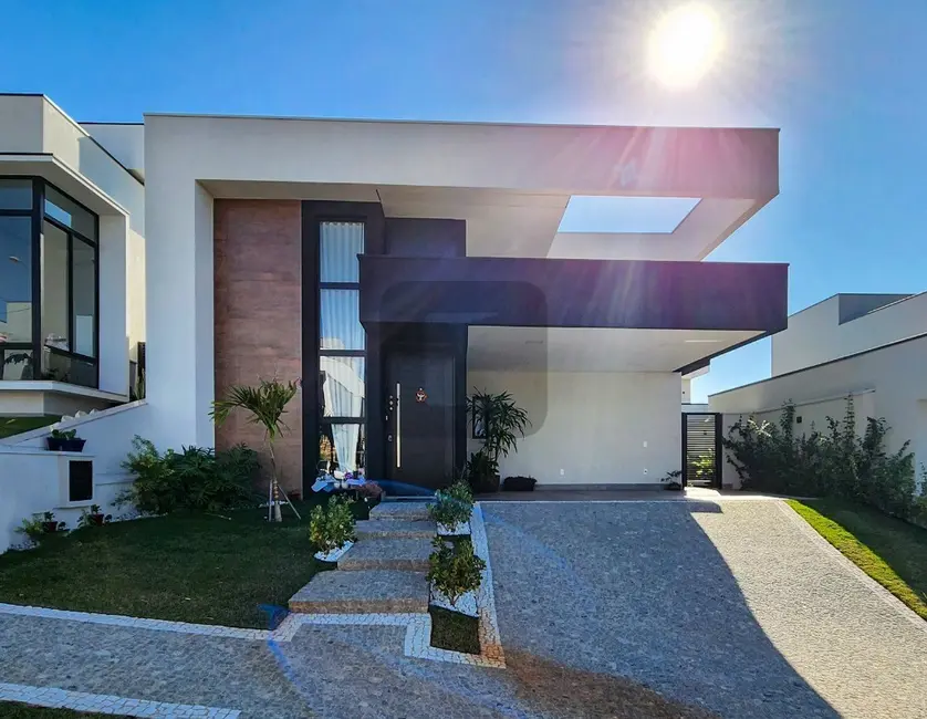 Casa de Condomínio com 3 quartos à venda, 210m2 em Swiss Park, Campinas - SP - imagem 4 Foto 4 de Casa de Condomínio com 3 quartos à venda, 210m2 em Swiss Park, Campinas - SP