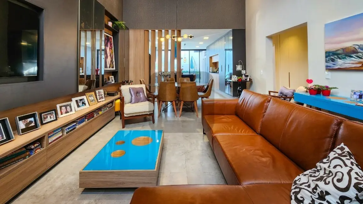 Casa de Condomínio com 3 quartos à venda, 210m2 em Swiss Park, Campinas - SP - imagem 5 Foto 5 de Casa de Condomínio com 3 quartos à venda, 210m2 em Swiss Park, Campinas - SP