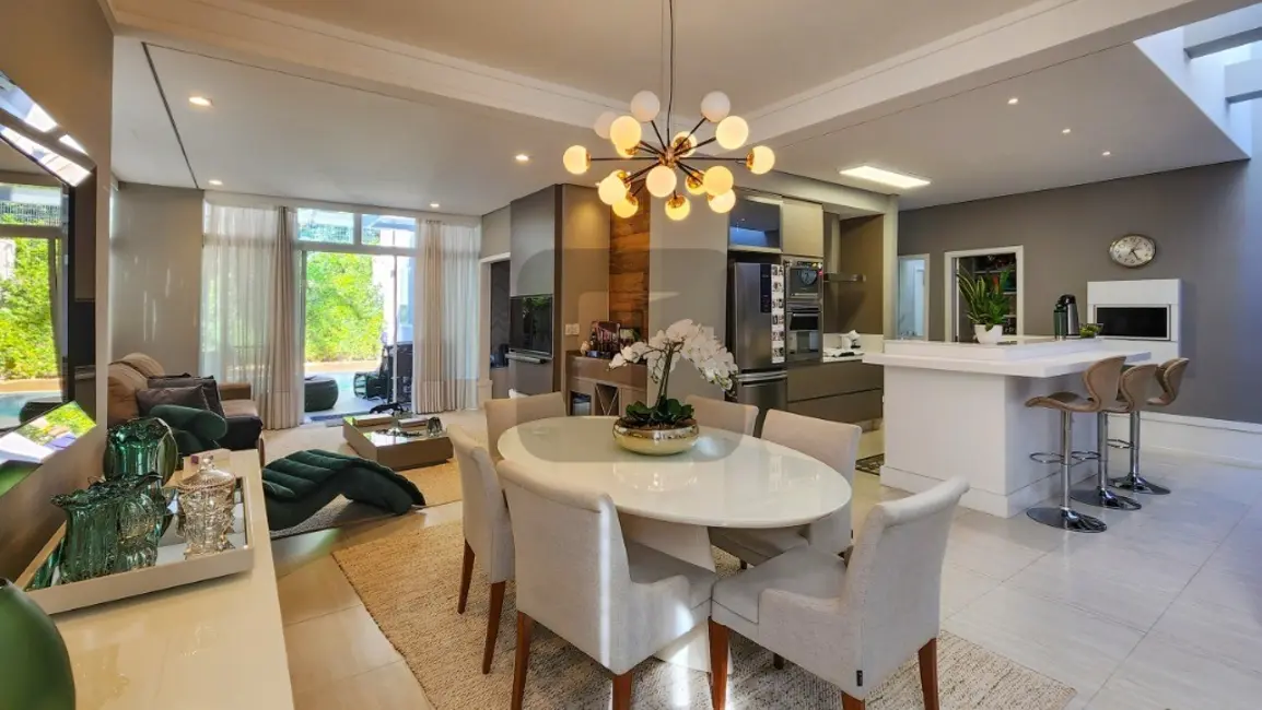 Foto 5 de Casa de Condomínio com 4 quartos à venda, 298m2 em Swiss Park, Campinas - SP