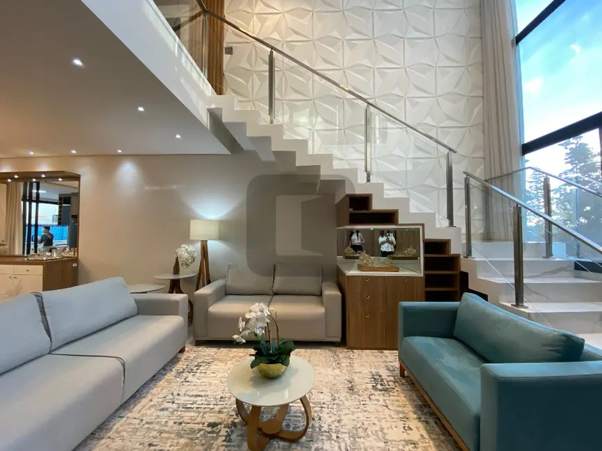 Casa de Condomínio com 3 quartos à venda, 296m2 em Swiss Park, Campinas - SP - imagem 3 Foto 3 de Casa de Condomínio com 3 quartos à venda, 296m2 em Swiss Park, Campinas - SP