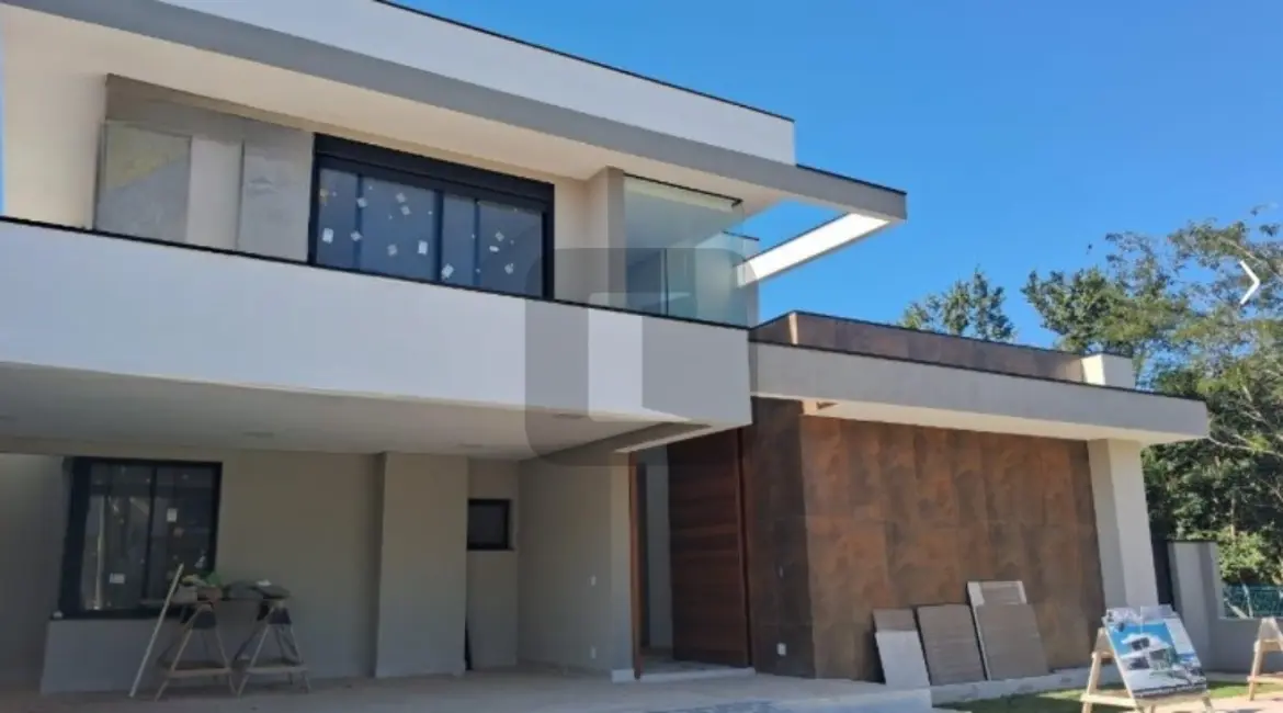 Foto 1 de Casa de Condomínio com 3 quartos à venda, 305m2 em Swiss Park, Campinas - SP