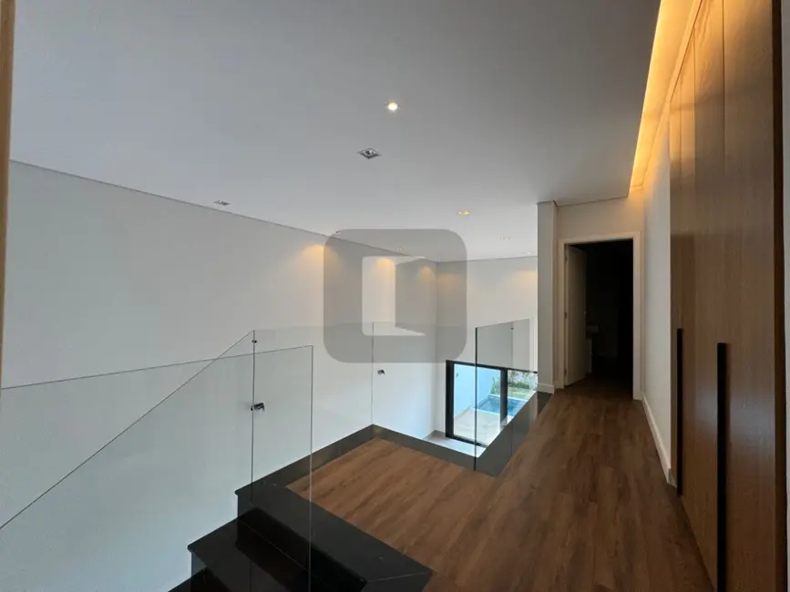 Casa de Condomínio com 4 quartos à venda, 260m2 em Swiss Park, Campinas - SP - imagem 9 Foto 9 de Casa de Condomínio com 4 quartos à venda, 260m2 em Swiss Park, Campinas - SP