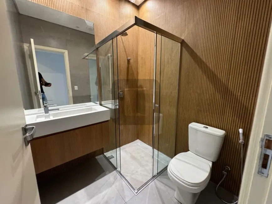 Casa de Condomínio com 4 quartos à venda, 260m2 em Swiss Park, Campinas - SP - imagem 8 Foto 8 de Casa de Condomínio com 4 quartos à venda, 260m2 em Swiss Park, Campinas - SP