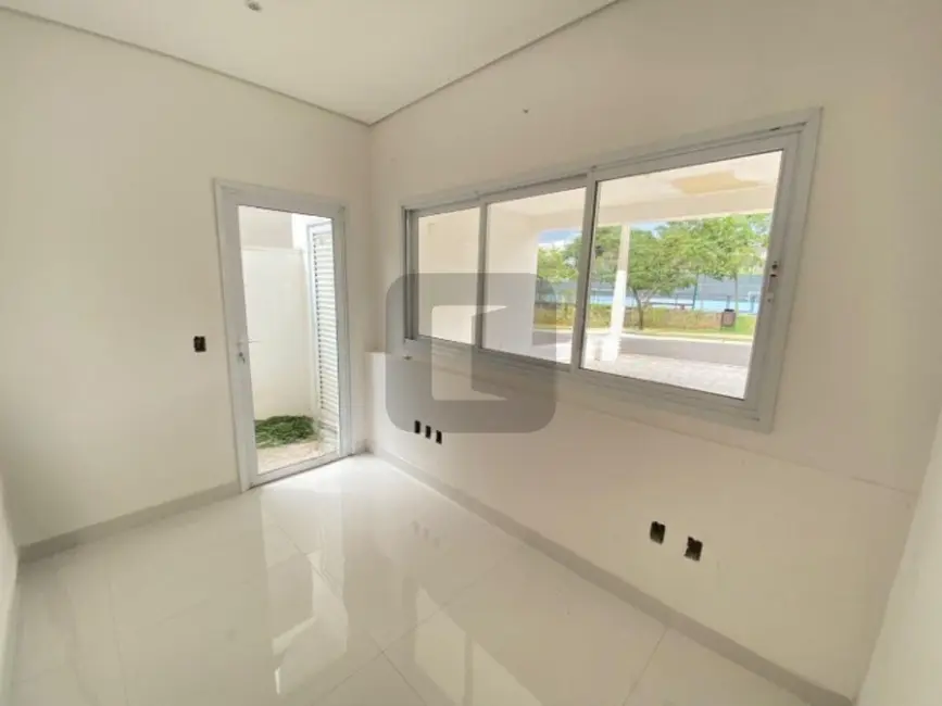 Foto 6 de Casa de Condomínio com 4 quartos à venda, 300m2 em Swiss Park, Campinas - SP