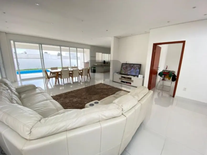 Foto 5 de Casa de Condomínio com 4 quartos à venda, 300m2 em Swiss Park, Campinas - SP