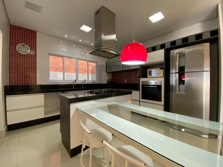 Foto 5 de Casa de Condomínio com 3 quartos à venda, 274m2 em Swiss Park, Campinas - SP