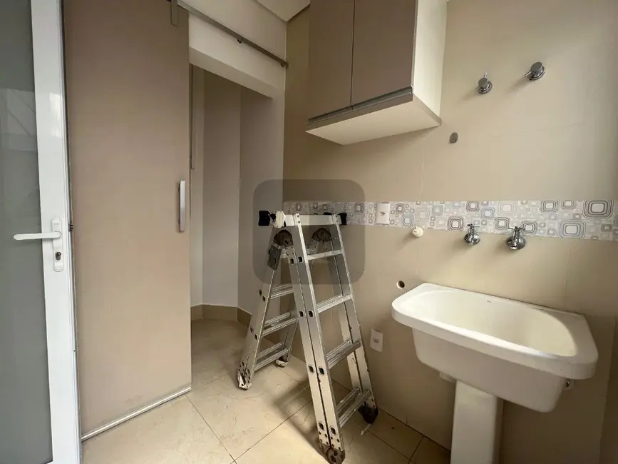 Foto 7 de Casa de Condomínio com 4 quartos à venda, 243m2 em Swiss Park, Campinas - SP