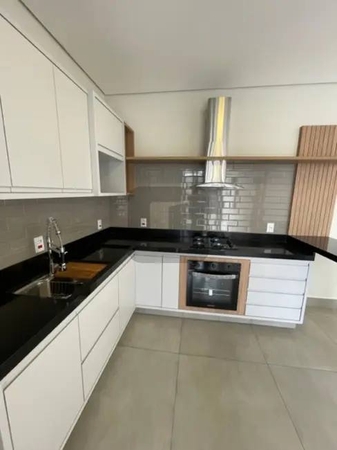 Foto 4 de Casa de Condomínio com 3 quartos à venda, 170m2 em Paulinia - SP