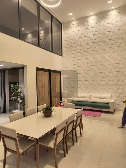 Casa de Condomínio com 3 quartos à venda, 303m2 em Swiss Park, Campinas - SP - imagem 7 Foto 7 de Casa de Condomínio com 3 quartos à venda, 303m2 em Swiss Park, Campinas - SP