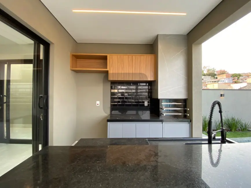 Casa de Condomínio com 3 quartos à venda, 250m2 em Bosque dos Eucaliptos, Valinhos - SP - imagem 9 Foto 9 de Casa de Condomínio com 3 quartos à venda, 250m2 em Bosque dos Eucaliptos, Valinhos - SP