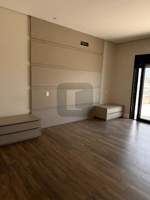 Foto 9 de Casa de Condomínio com 4 quartos à venda e para alugar, 320m2 em Swiss Park, Campinas - SP